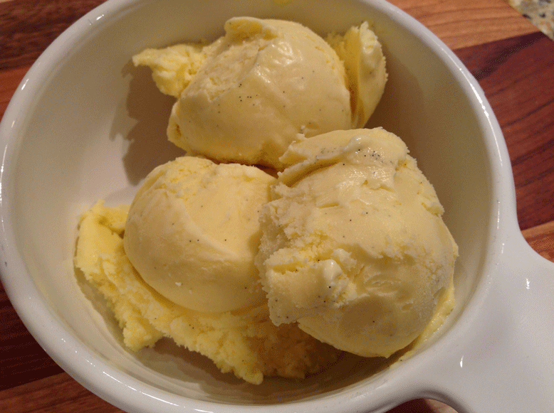 large-bowl-of-homemade-vanilla-ice-cream